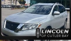 2013 Nissan Pathfinder SV