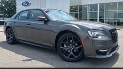 2023 Chrysler 300 Touring L