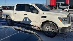 2017 Nissan Titan Platinum Reserve