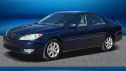 2005 Toyota Camry XLE Sedan 4D