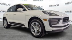 2022 Porsche Macan Base