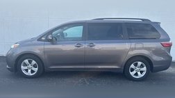 2015 Toyota Sienna LE