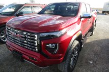 2023 GMC Canyon Denali