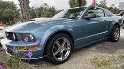 2006 Ford Mustang GT Deluxe