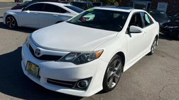 2014 Toyota Camry SE