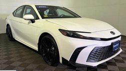 2025 Toyota Camry SE AWD