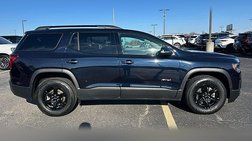 2022 GMC Acadia AT4