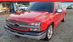 2004 Chevrolet Silverado 1500 LS Ext. Cab Long Bed 2WD