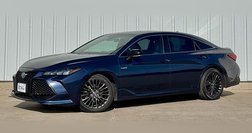 2019 Toyota Avalon Hybrid XSE