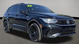 2023 Volkswagen Tiguan SE R-Line Black