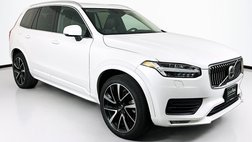 2022 Volvo XC90 T6 Momentum 7-Passenger