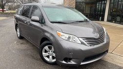 2015 Toyota Sienna LE 7-Passenger Auto Access Seat