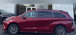 2023 Toyota Sienna XLE 7-Passenger