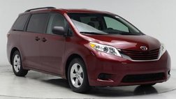 2017 Toyota Sienna LE 8-Passenger