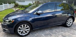2019 Volkswagen Golf SE