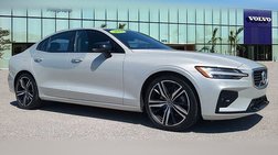 2019 Volvo S60 T5 R-Design