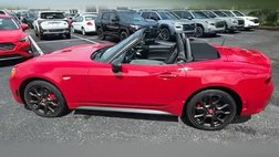 2019 Fiat 124 Spider Red Top Edition