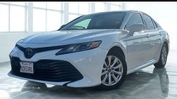 2018 Toyota Camry LE