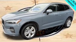 2022 Volvo XC60 B5 Momentum