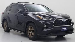2023 Toyota Highlander Hybrid Bronze Edition