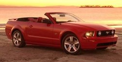 2005 Ford Mustang Deluxe