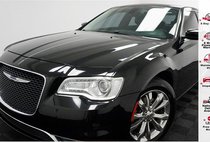 2016 Chrysler 300 Limited