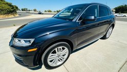 2019 Audi Q5 quattro Premium Plus 45 TFSI