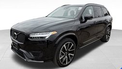 2023 Volvo XC90 Recharge T8 Plus Dark Theme