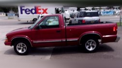 2000 Chevrolet S-10 Short Bed 2WD