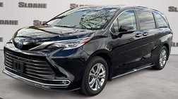 2023 Toyota Sienna Platinum 7-Passenger