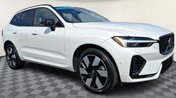 2024 Volvo XC60 Recharge T8 Plus Dark Theme