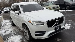 2018 Volvo XC90 T6 Momentum