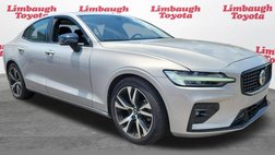 2024 Volvo S60 B5 Core Dark Theme