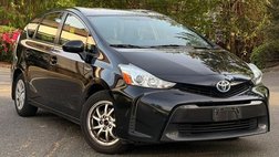 2016 Toyota Prius v Two