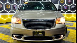 2013 Chrysler Town and Country Touring-L