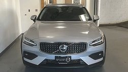 2024 Volvo V60 Cross Country B5 Plus