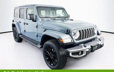 2025 Jeep Wrangler Sahara 4WD