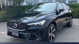 2025 Volvo XC60 B5 Ultra Dark Theme