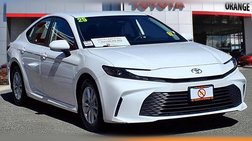 2025 Toyota Camry Hybrid LE