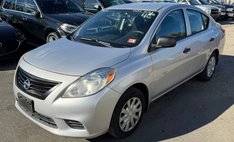 2012 Nissan Versa 1.6 SL