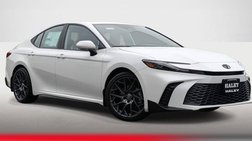 2025 Toyota Camry Hybrid SE