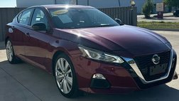 2022 Nissan Altima 2.5 SR