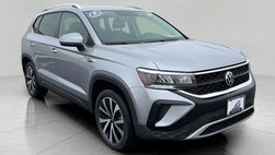 2022 Volkswagen Taos SE 4Motion