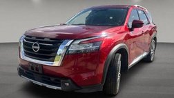 2022 Nissan Pathfinder Platinum