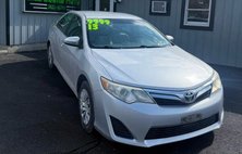 2013 Toyota Camry LE