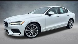 2020 Volvo S60 T6 Momentum