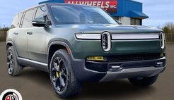 2023 Rivian R1S Adventure