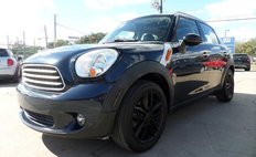 2012 MINI Cooper Countryman Base