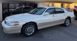 2007 Lincoln Town Car Signature Limited