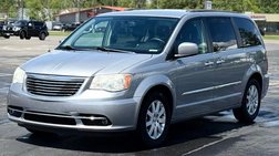 2014 Chrysler Town and Country Touring